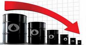 Нефть снижается на росте запасов и добычи в США